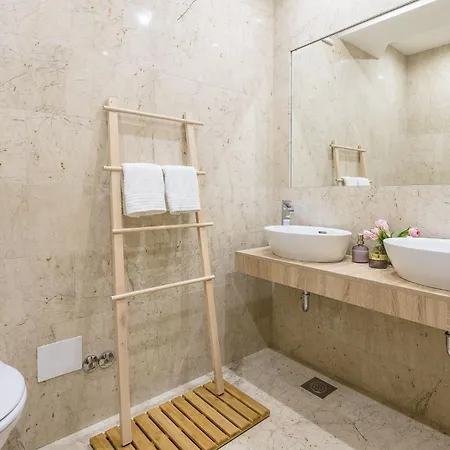 Σπίτι διακοπών Unique Royal With Panoramic Swimming Pool Mlini
